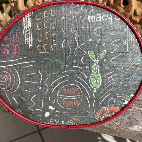 SOLD!!!!  🌺Rare Macy's Dooney & Bourke Anniversary Purse - Picture 3 of 15